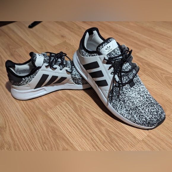 ADIDAS XPLR “Oreo” Men’s Size 12M - Picture 1 of 3